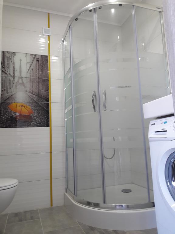 Apartmens Near Metalist Διαμέρισμα Κχαρκίβ Εξωτερικό φωτογραφία